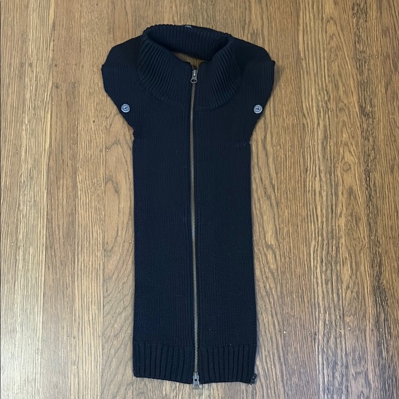 Veronica Beard Jackets & Blazers - Veronica beard 100% wool Dickey insert - size OS